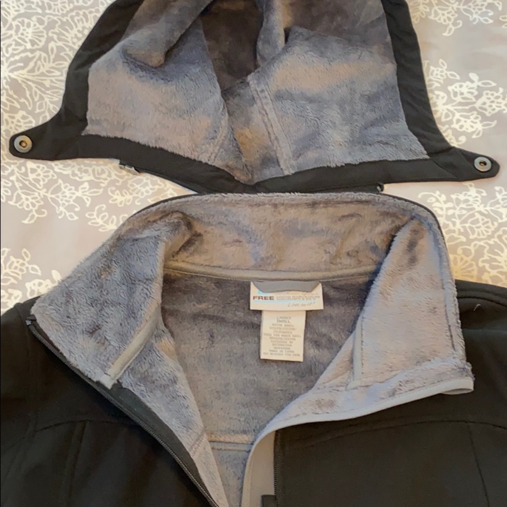 Free Country Jacket - Picture 2 of 4